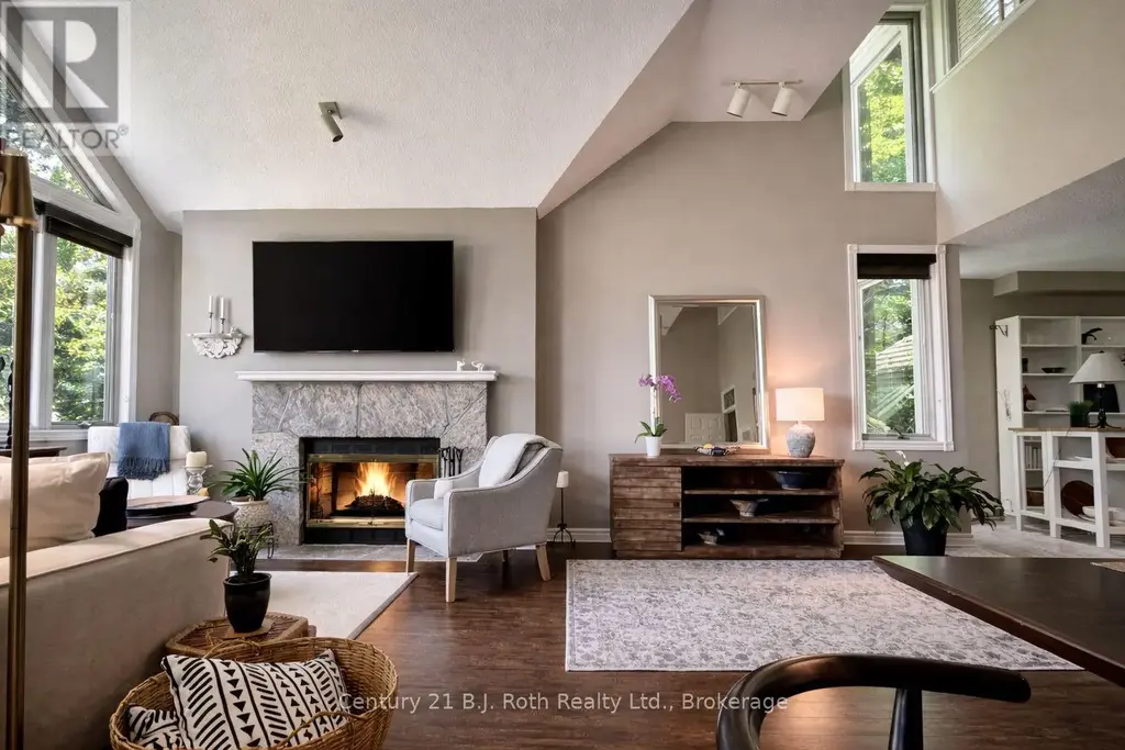 331 Grandview Hilltop Drive, Huntsville (Chaffey)